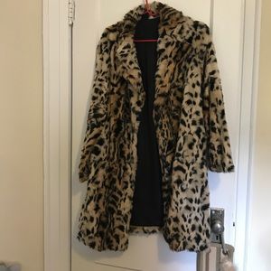 Faux fur leopard coat